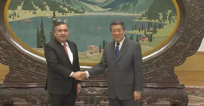 Chinese vice premier meets with Malaysian transport minister