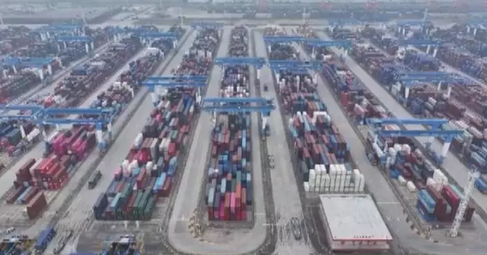 China’s cargo throughput at ports grows 4.4 pct in first 11 months of 2025