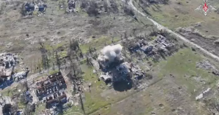 Russia claims multiple cluster strikes against Ukraine, Ukraine reports repelling Russian offensives