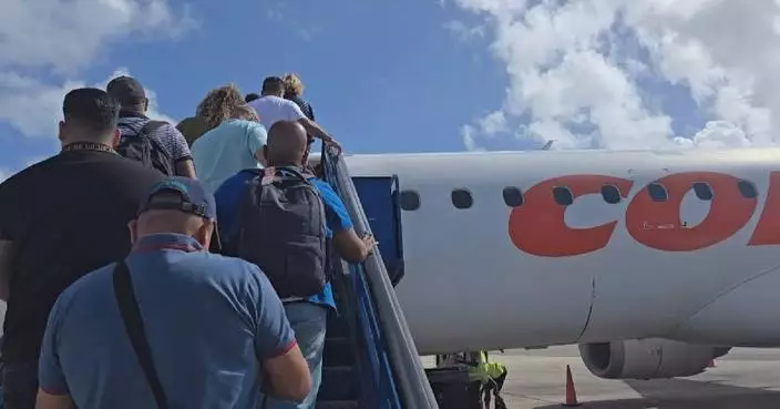 U.S. pressure disrupts Venezuela’s int’l flights, forcing citizens to take indirect routes home