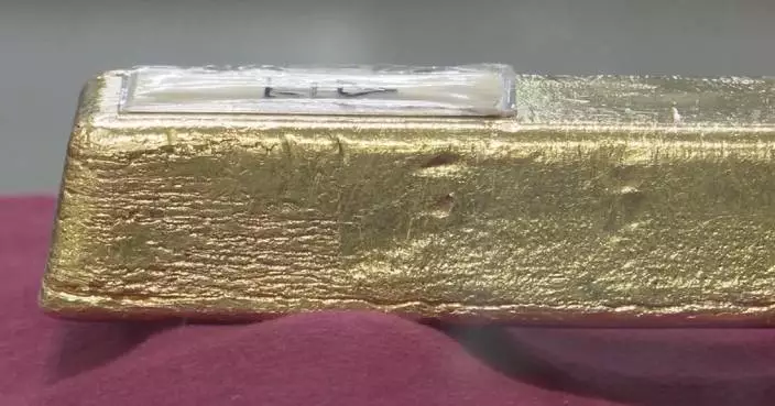 Spot gold, gold futures gain 70 pct, lead asset rally