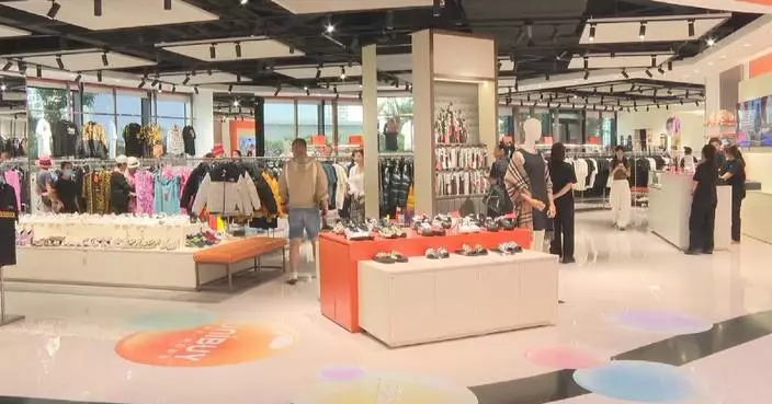 Special customs operations in Hainan boost sales at Sanya duty-free shops