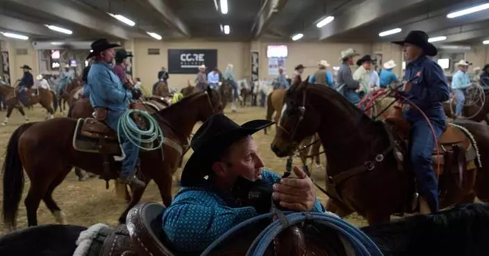 Threat of equine virus looms over major rodeo event in Las Vegas
