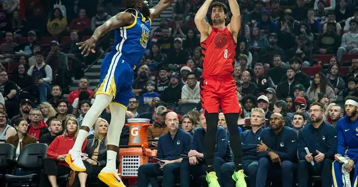 Grant and Sharpe each score 35 points to help the Blazers beat the Warriors 136-131