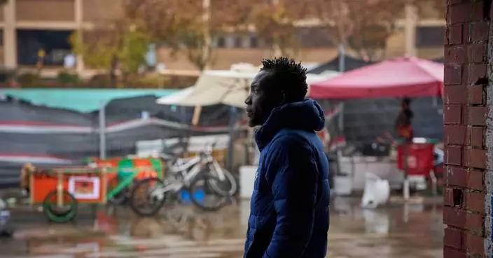 Spanish police evict hundreds of migrants from squat deemed a safety hazard