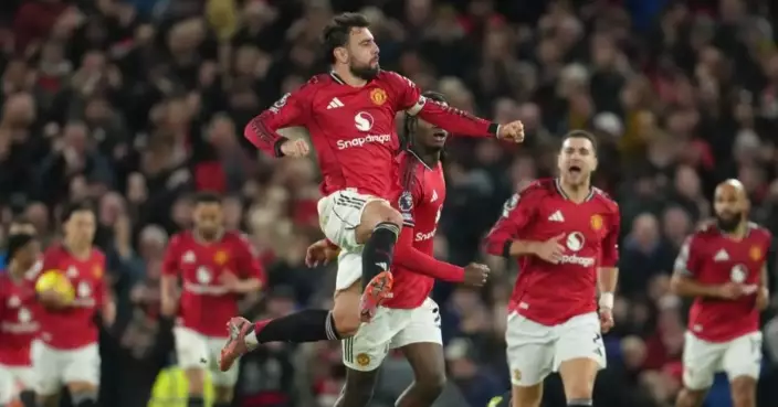 Man United captain Fernandes sad that some at club wanted him to take Saudi offer