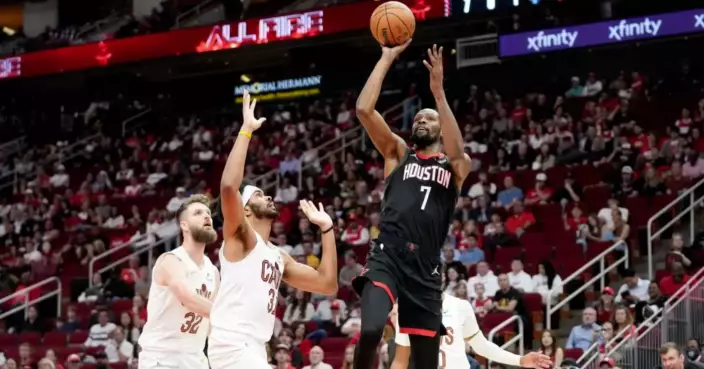 Kevin Durant scores 30 points to lead the Rockets to a dominant win over the Cavaliers