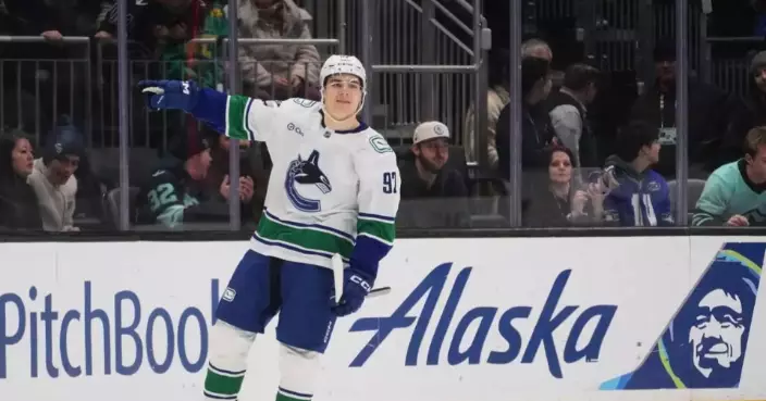 Liam Ohgren scores lone shootout goal to lift Canucks past Kraken, 3-2