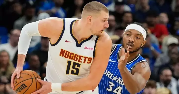 Nuggets star Nikola Jokic hyperextended his left knee and will be evaluated in 4 weeks