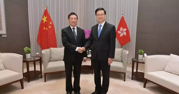 Hong Kong and Vietnam Discuss Strengthening Economic Cooperation and Trade Relations