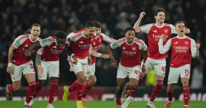 Arsenal beats Crystal Palace in penalty shootout to reach League Cup semifinals