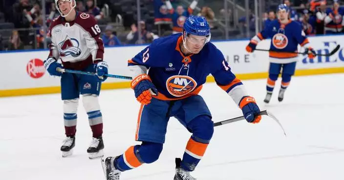 Barzal’s goal, 2 assists help Islanders beat Avalanche 6-3