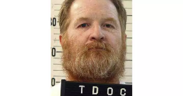 Tennessee executes Harold Wayne Nichols by lethal injection for killing college student in 1988