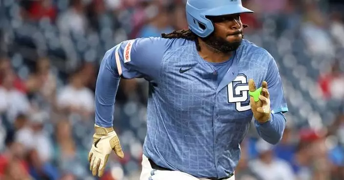 Twins add first baseman Josh Bell with agreement on $7 million contract, according to AP source