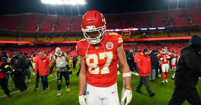 Chiefs' playoff hopes dim after 20-10 loss to Texans