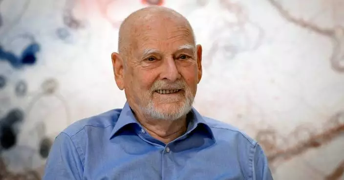 Theodor Pištěk, Czech Oscar-winning costume designer, dies at 93