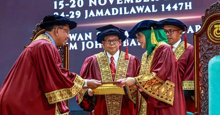 Dato’ Seri Ir. Dr. Zaini Ujang’s conferred the ‘Professor Emeritus’ title in conjunction with MK69 UTM