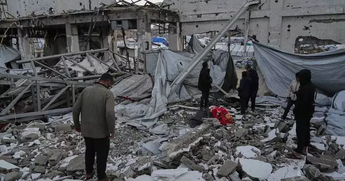 Howling winds send walls crashing down on Gaza tent camps, killing 4