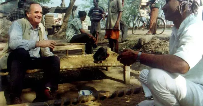 Mark Tully, BBC correspondent known as the ‘voice of India,’ dies at 90