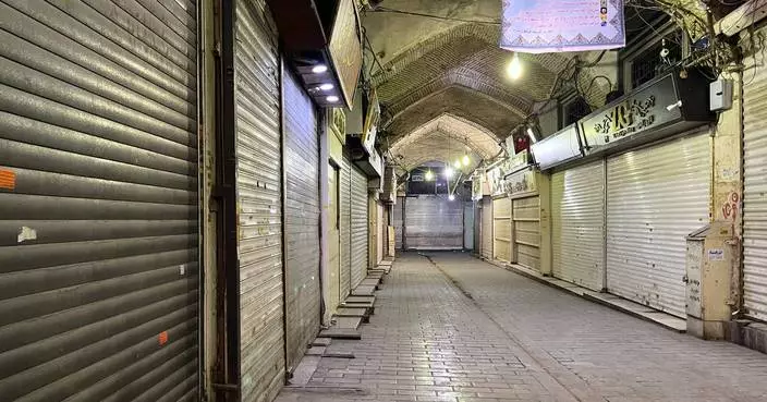 Trump pressures Iran with tariffs that could raise prices in the US