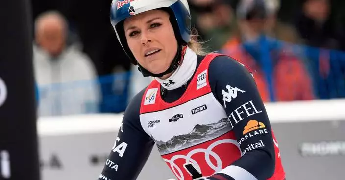 Vonn's pre-Olympics crash was in a race that officials and coaches agreed was safe