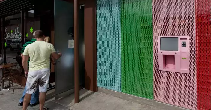 Fans mourn closure of cupcake vending machine company Sprinkles Cupcakes