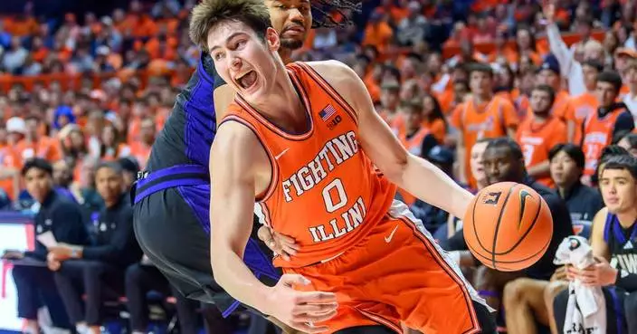 Keaton Wagler scores 22 points, No. 9 Illinois beats Washington 75-66 for 10th straight win