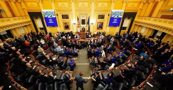 Virginia lawmakers back redrawing congressional maps, paving the way for a voter referendum