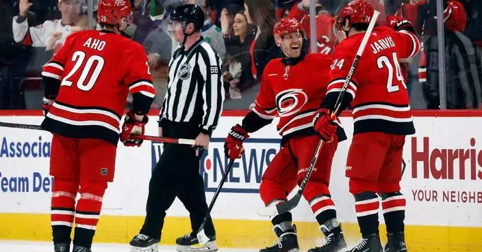 Ehlers’ hat trick leads Hurricanes to 9-1 rout of Panthers
