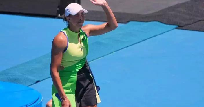 Defending champion Madison Keys trails early but advances to the 2nd round at the Australian Open