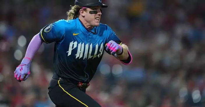 Giants and outfielder Harrison Bader agree to $20.5 million, 2-year contract, AP source says