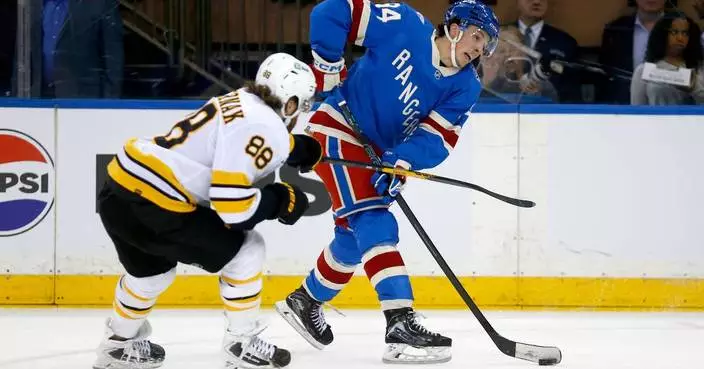 Forward David Pastrnak becomes 6th Bruins player to reach 900 career points