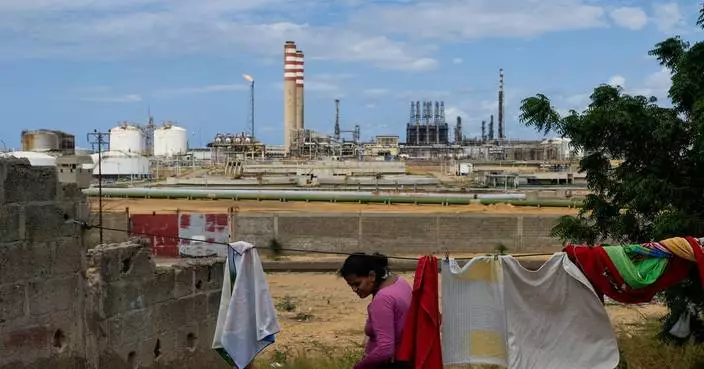 Photos show daily life along Venezuela’s oil coast after Maduro’s capture