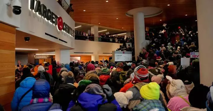 NBA postpones Timberwolves-Warriors game in Minneapolis after fatal shooting by federal officer