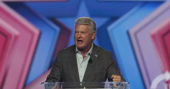 Ethics watchdog: Top aide to Georgia’s Mike Collins improperly hired girlfriend as intern