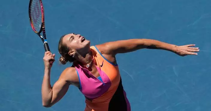 Inconsistent Sabalenka advances to the fourth round at the Australian Open