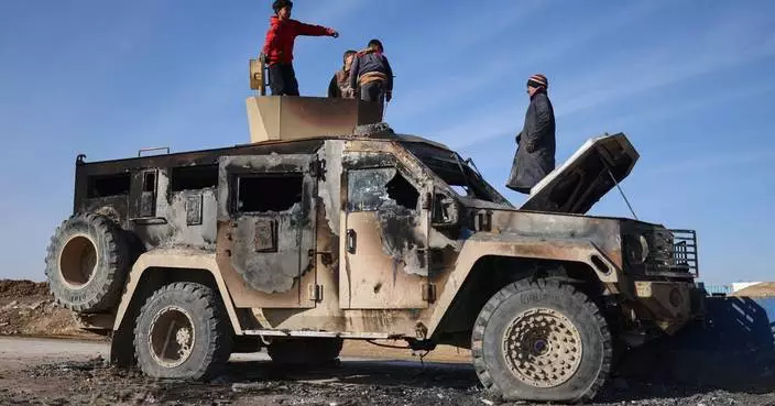 The decision to move IS prisoners from Syria to Iraq came at the request of Baghdad, officials say