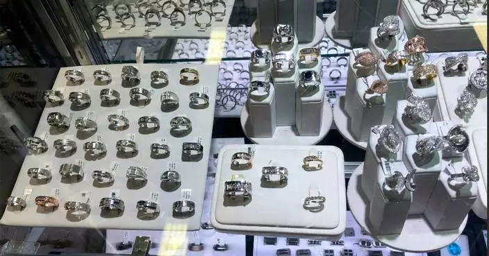 Immigration officials allow suspect in $100M jewelry heist to self deport, avoiding trial