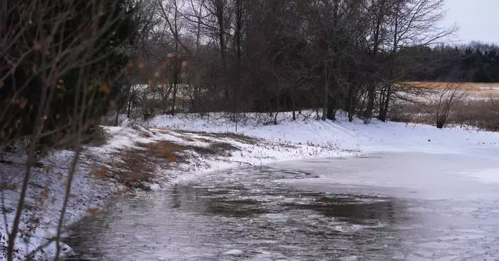 ‘They were just screaming.’ Mom unable to save 3 sons who fell through icy pond in Texas