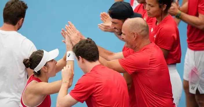Belinda Bencic puts Switzerland up 1-0 over Belgium in the United Cup semifinals