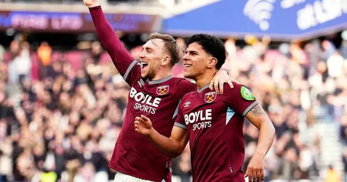 Man City wins after dropping Haaland and Tottenham salvages draw with late goal