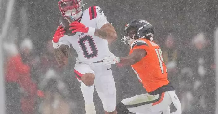 Sports betting roundup: Seahawks favored to beat the Patriots in Super Bowl 60