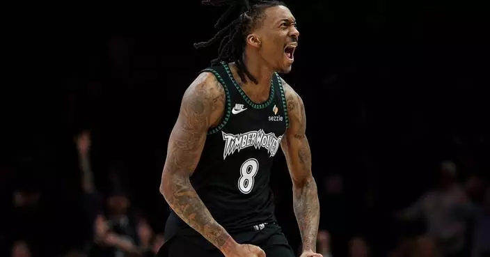 Timberwolves hit 22 3-pointers, coast to 123-111 win over Thunder