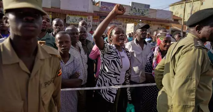 Vote counting underway in Uganda as opposition leader criticizes process