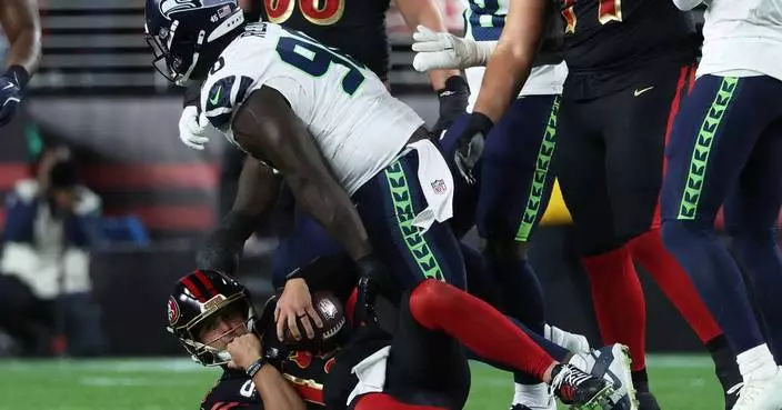 49ers’ offense goes silent against Seahawks, costing them NFC’s No. 1 seed