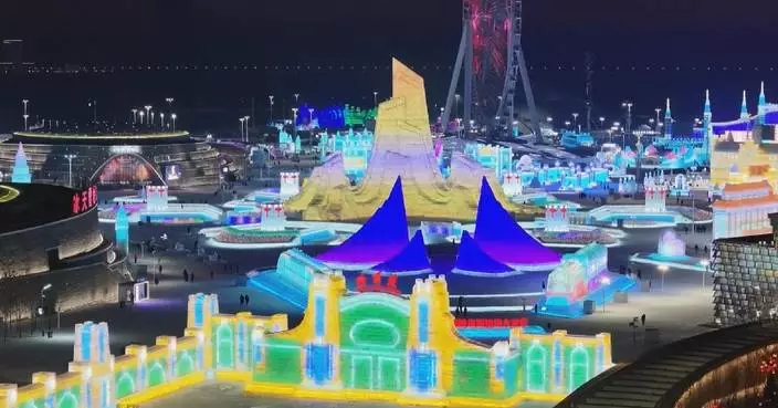 Winter tourism booms during New Year’s Day holiday