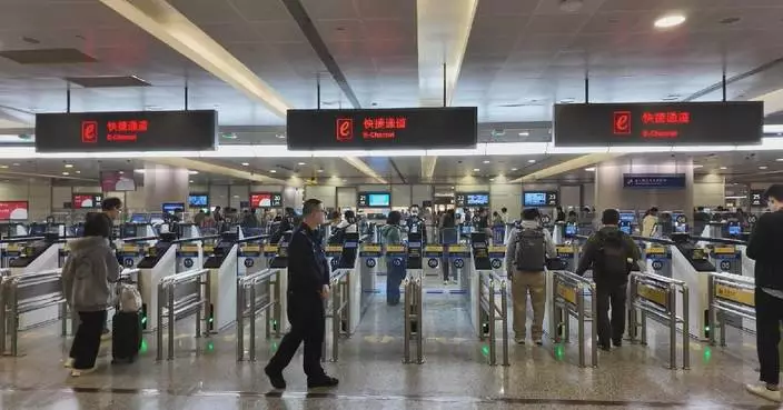 China’s major ports see holiday travel surge