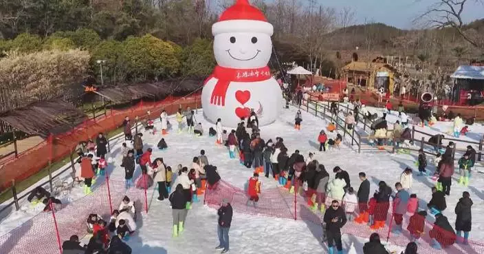 China’s ice and snow tourism gains momentum during New Year holiday