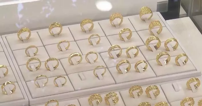 Gold, silver futures surge as geopolitical tensions fuel demand