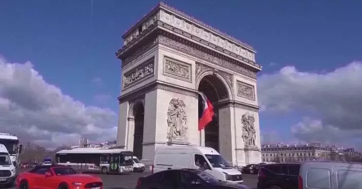 Paris residents condemn U.S. Greenland bid, warn of threat to European sovereignty